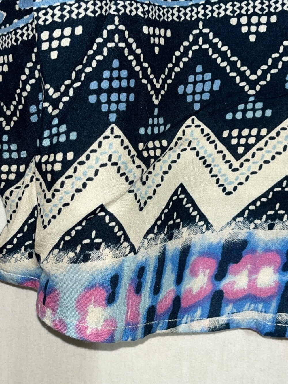 Faded Glory boho style white Top with Blue Floral Print size S(4-6) - Picture 4 of 14
